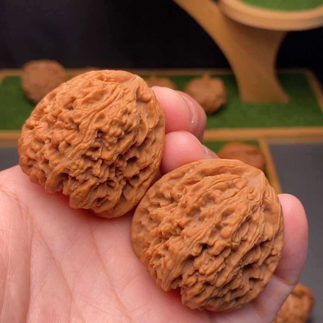 文玩核桃把件南疆石39