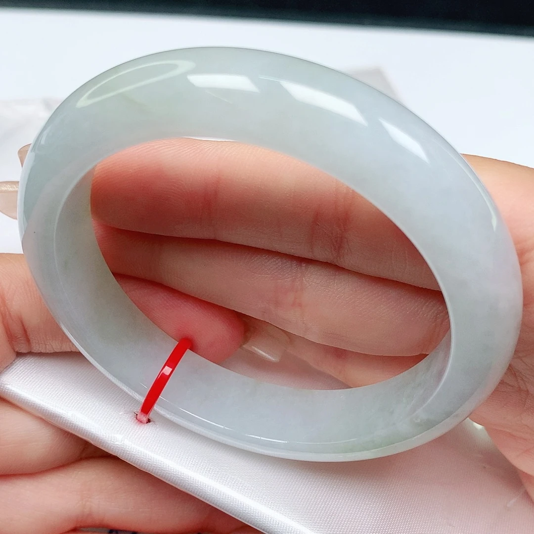 翡翠未镶嵌手镯5043正56