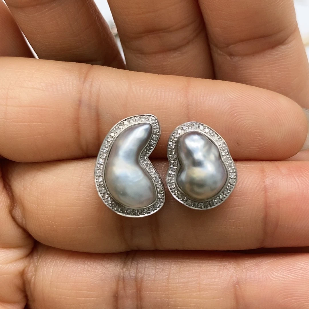 海水珍珠耳饰18K金镶嵌