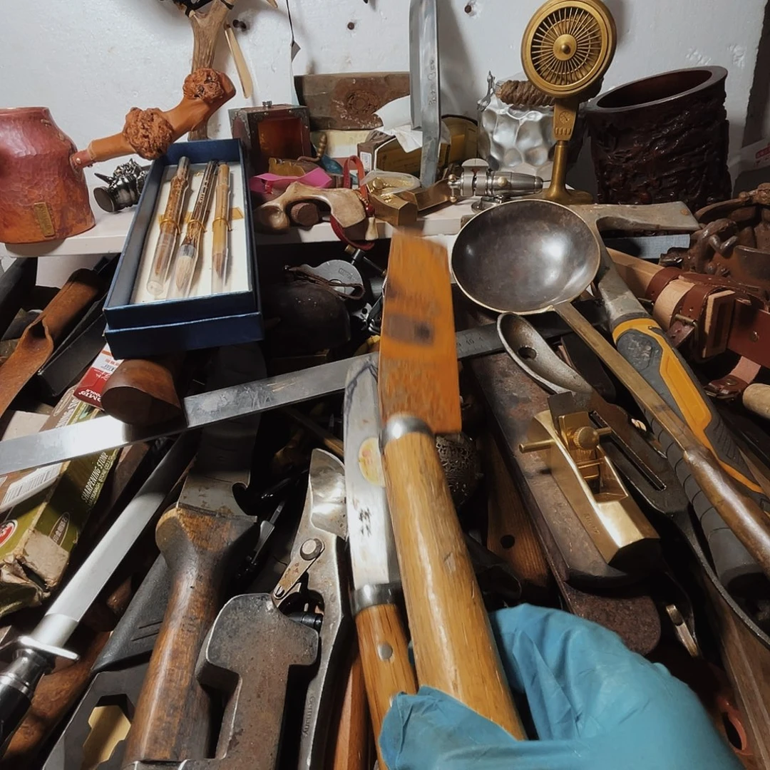 夏***哥200大狗哥柴一个锈迹