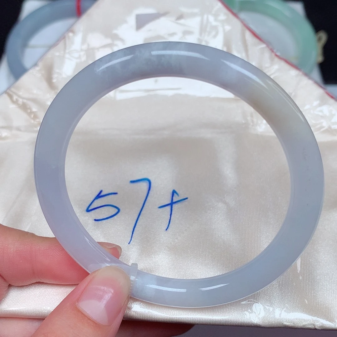 翡翠未镶嵌手镯（圆镯）美人条57