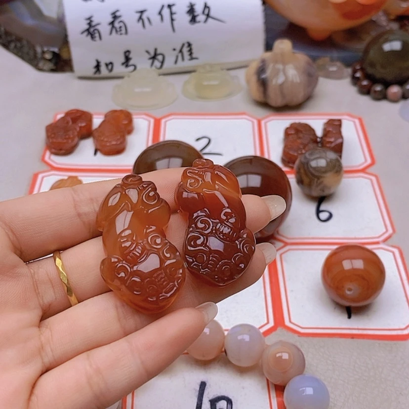【闪购商品】未镶嵌玛瑙/玉髓珠宝半成品颜****Y