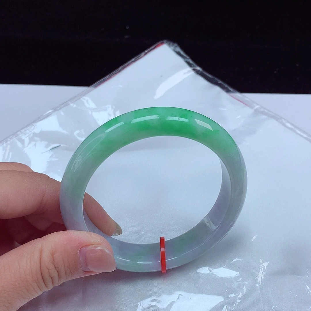 翡翠手镯未镶嵌圈口59