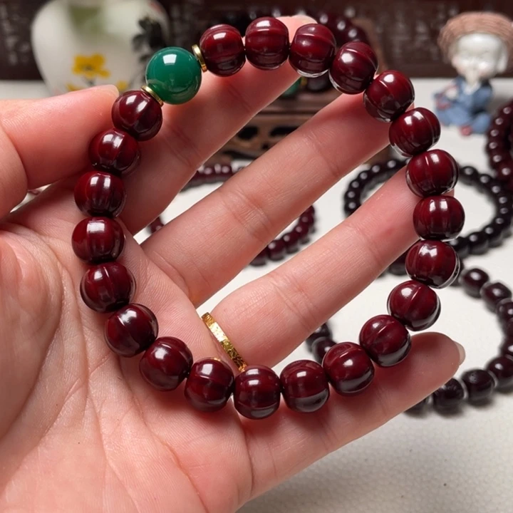 掰***干手串/手链核桃猴头手串
