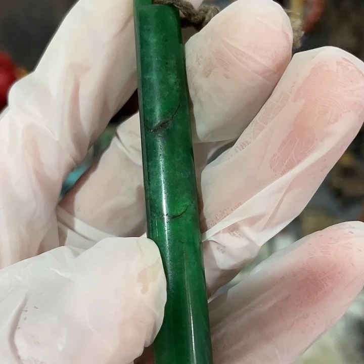 侯***业铜小件。