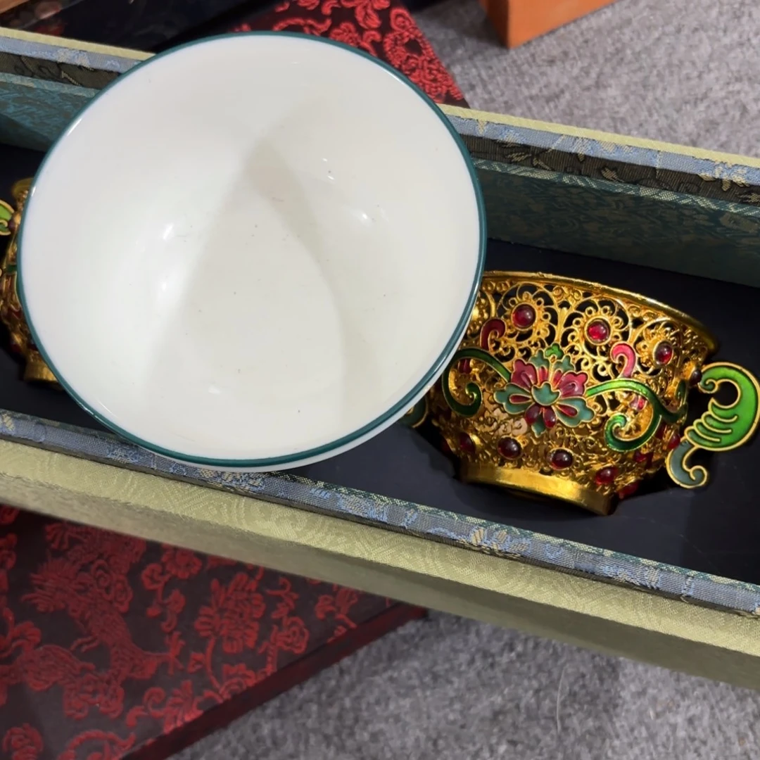 霸***军瓷片瓷器和陶瓷的