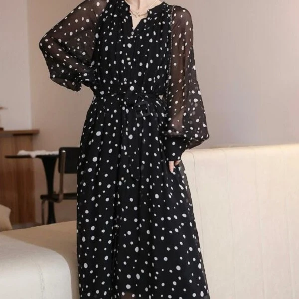 仙气飘逸 显瘦气质时尚夏季法式波点长袖洋气连衣裙