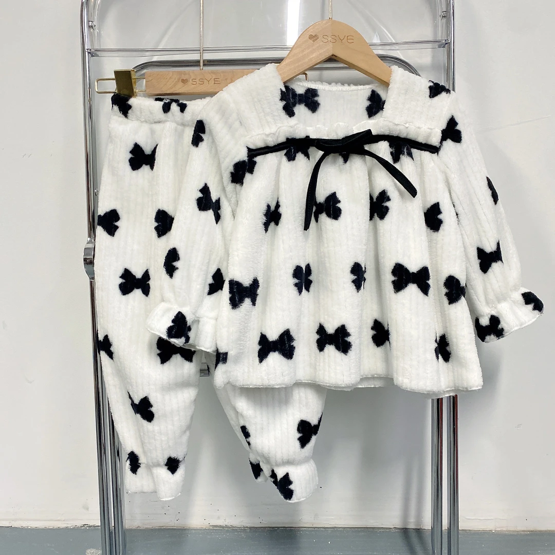 女童法兰绒休闲加绒睡衣秋冬季女宝宝加厚家居服两件套装㉞组