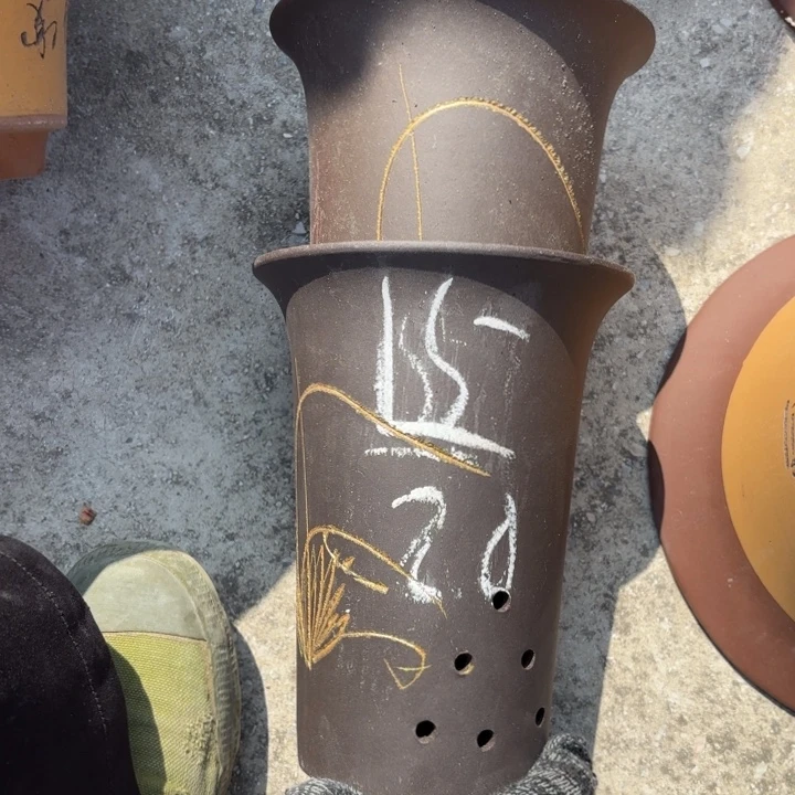 花盆紫砂紫砂的颜色