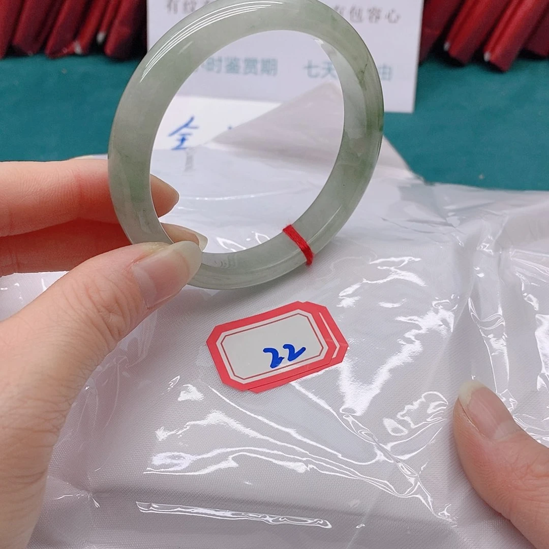 翡翠手镯未镶嵌!****22222222222
