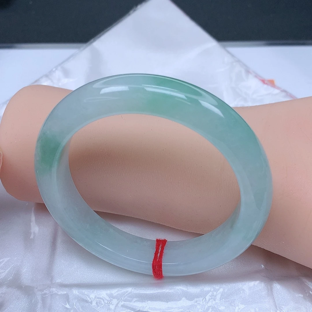 【闪购商品】未镶嵌手镯翡翠，56