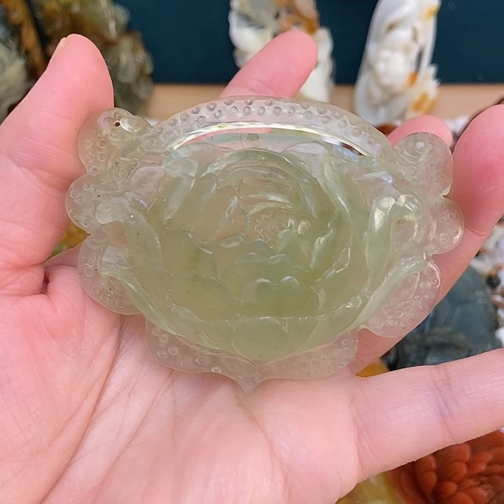 蛇纹石玉未镶嵌吊坠(赠链)