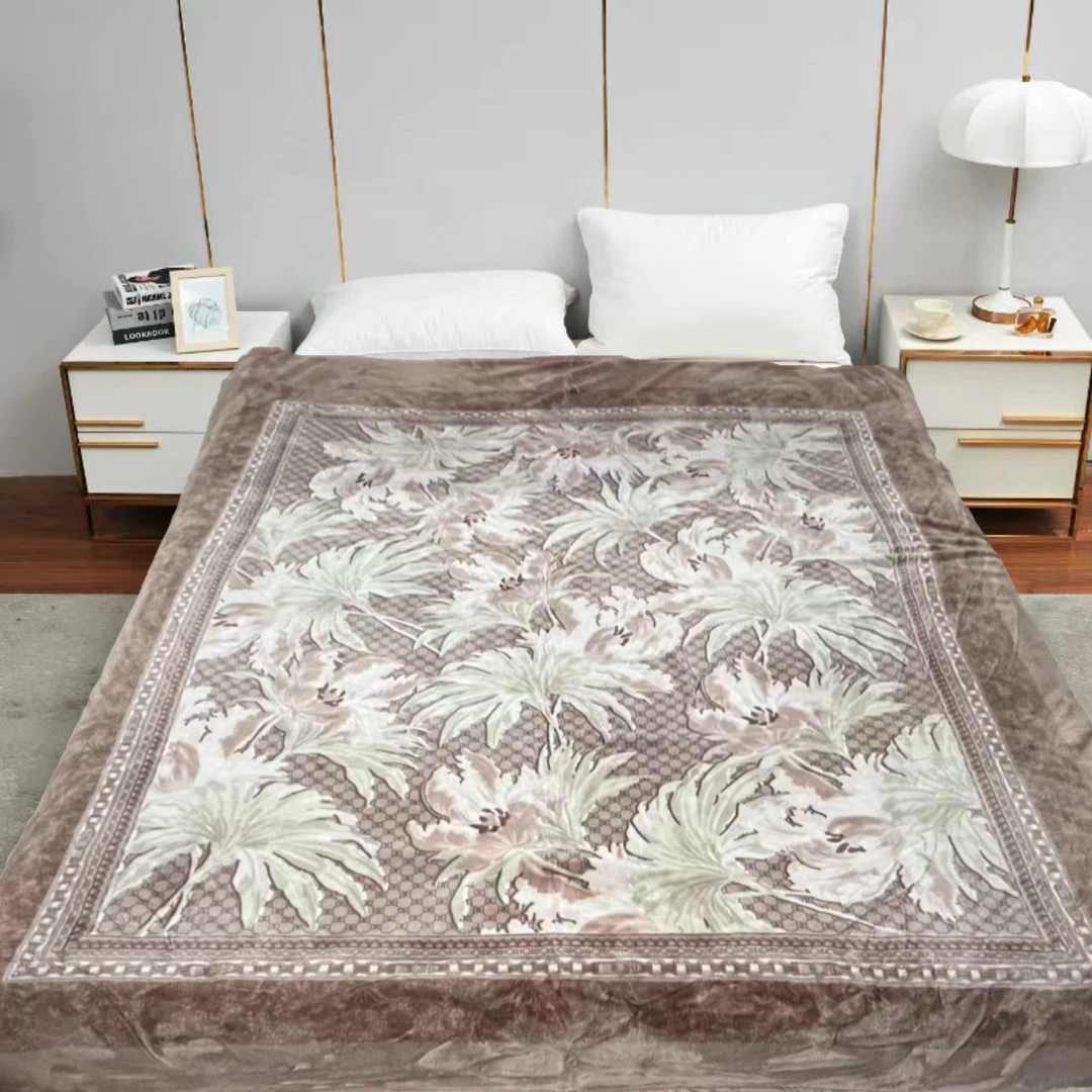 200*230cm 咖啡色矩形芭蕉 双层 午睡毯多功能卧室加厚绒毛毯