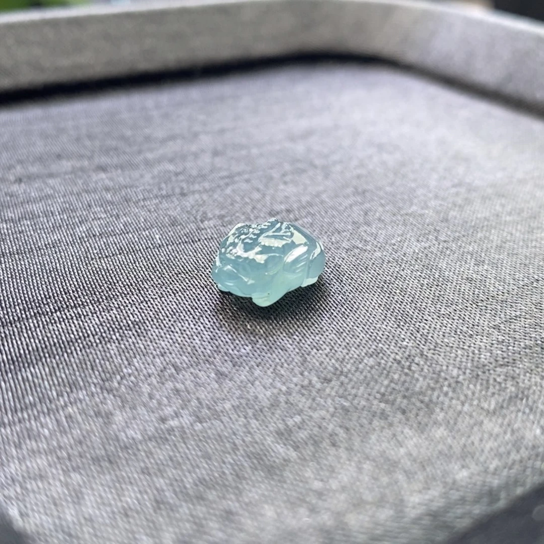 翡翠未镶嵌手链卡14左右金蟾