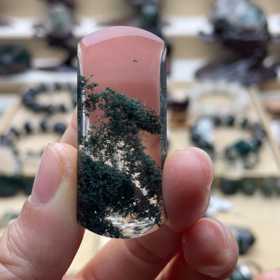 未镶嵌颈饰水晶绿幽灵无事牌