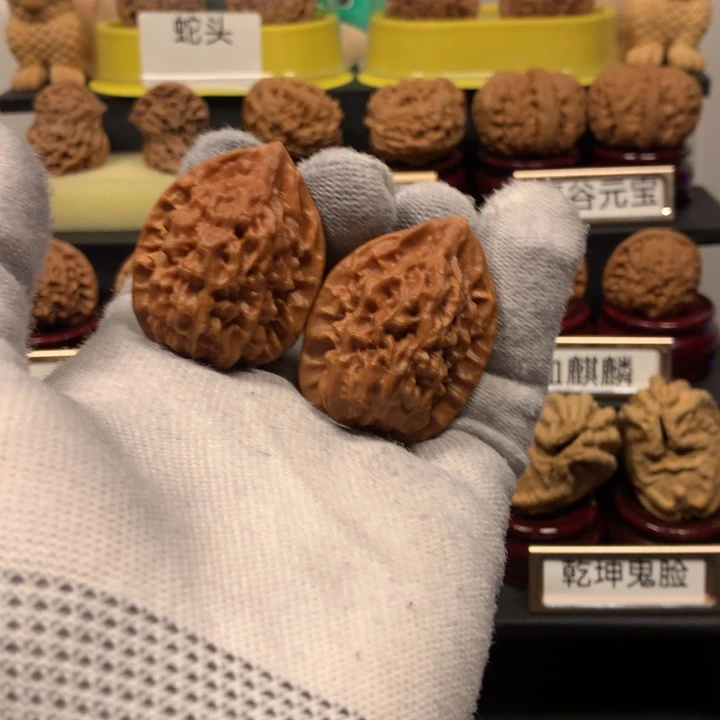 文玩核桃把件M****h野山鸡