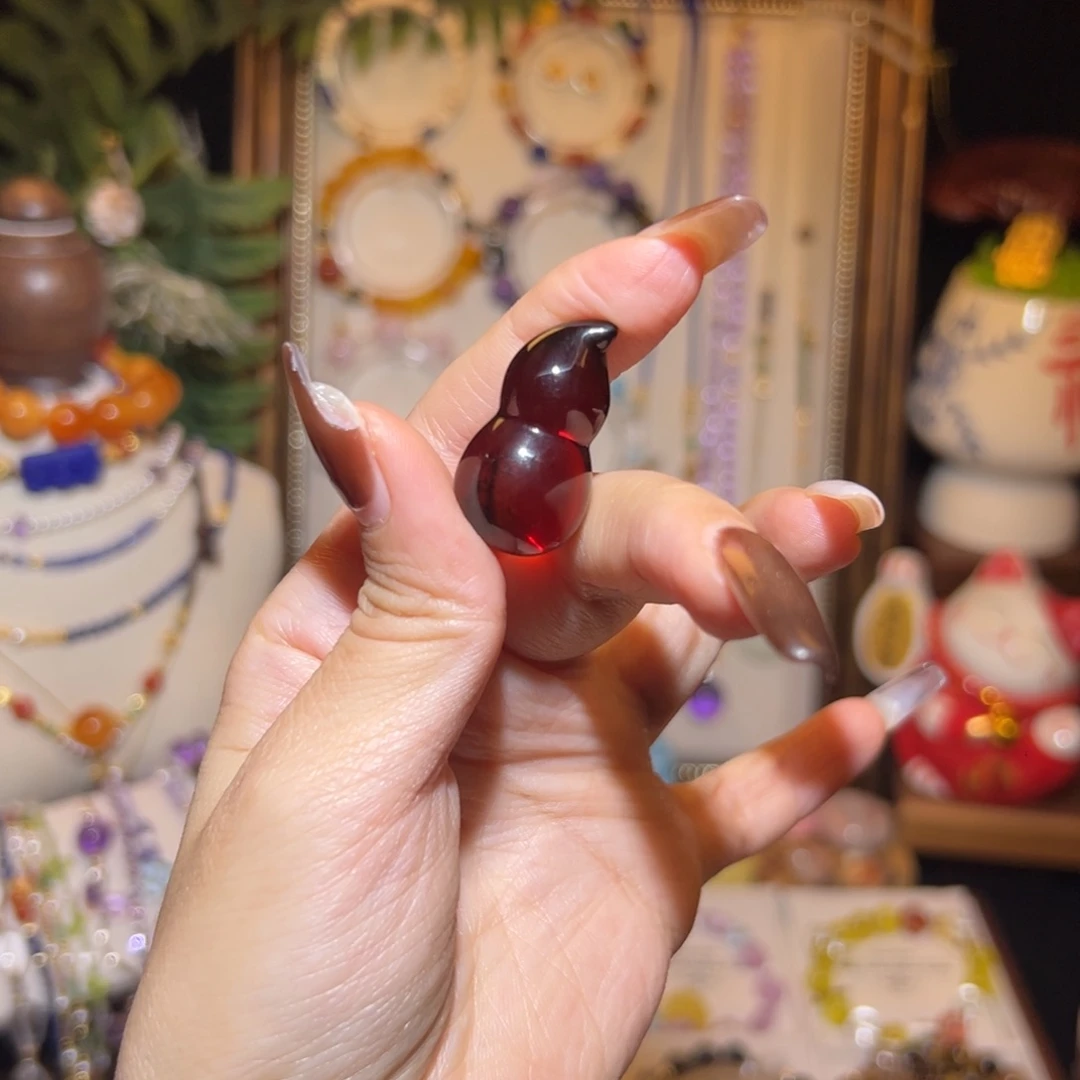 t***t血珀未镶嵌吊坠(赠链)葫芦