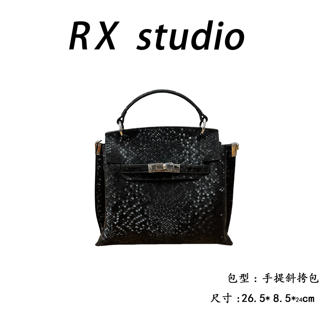 【母亲节礼物】QYX-81307-黑色RAIN.CUN轻奢小众时尚女士包