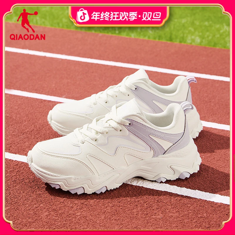 乔丹女鞋跑步鞋女2025夏季运动皮面防水运动鞋厚底减震复古休闲鞋