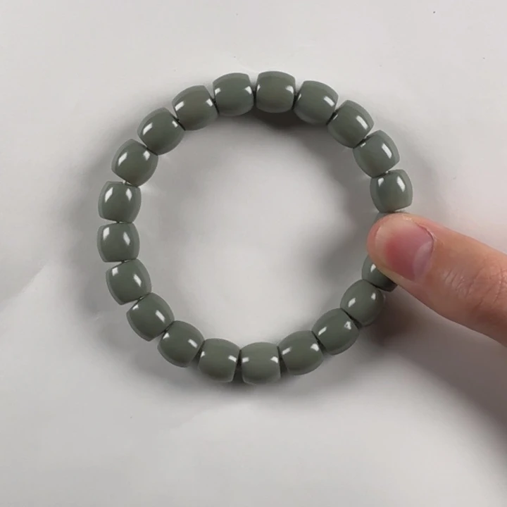 和田玉手链未镶嵌老**图