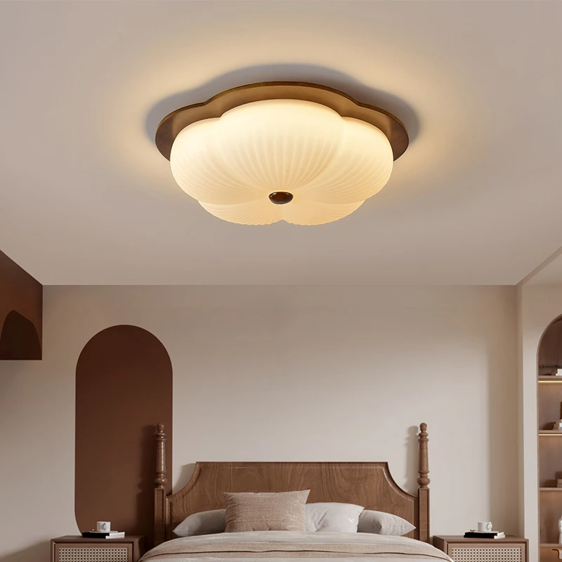 法式中古美学卧室灯奶油风吸顶灯女孩氛围感儿童房间灯护眼灯具