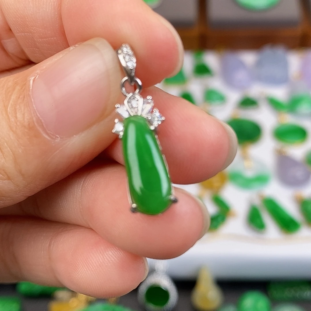 吊坠(不含链)银S925镶嵌翡翠
