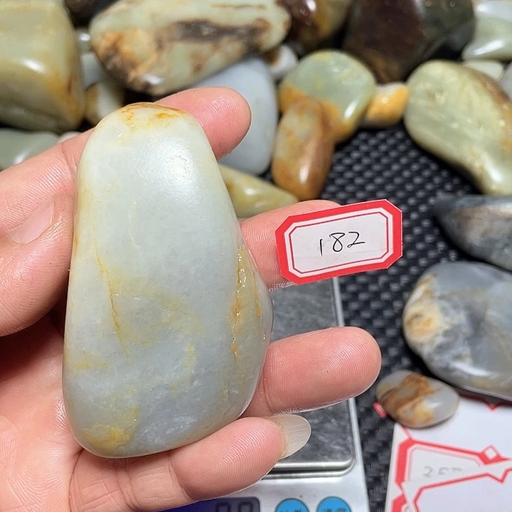 未镶嵌和田玉挂件182