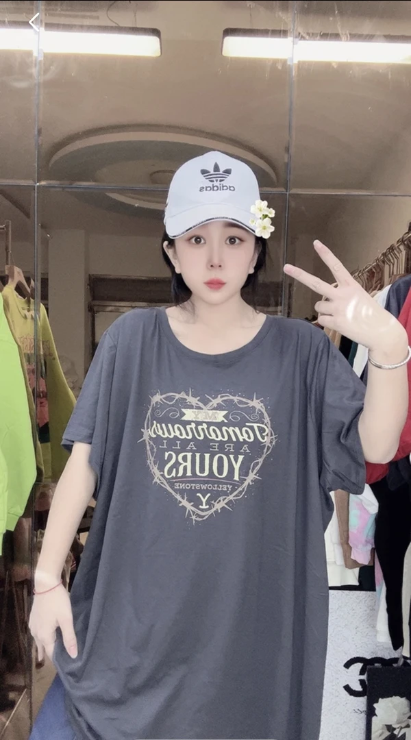 外贸纯棉大码T恤灰色爱心图