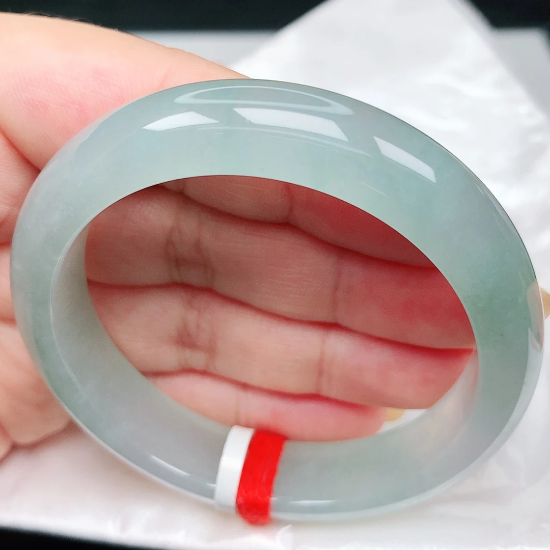 未镶嵌手镯翡翠42冰胶透晴蓝 强推