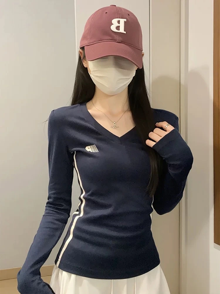 纯棉V领青春少女运动长袖T恤女秋冬季内搭美式短款修身打底衫上衣