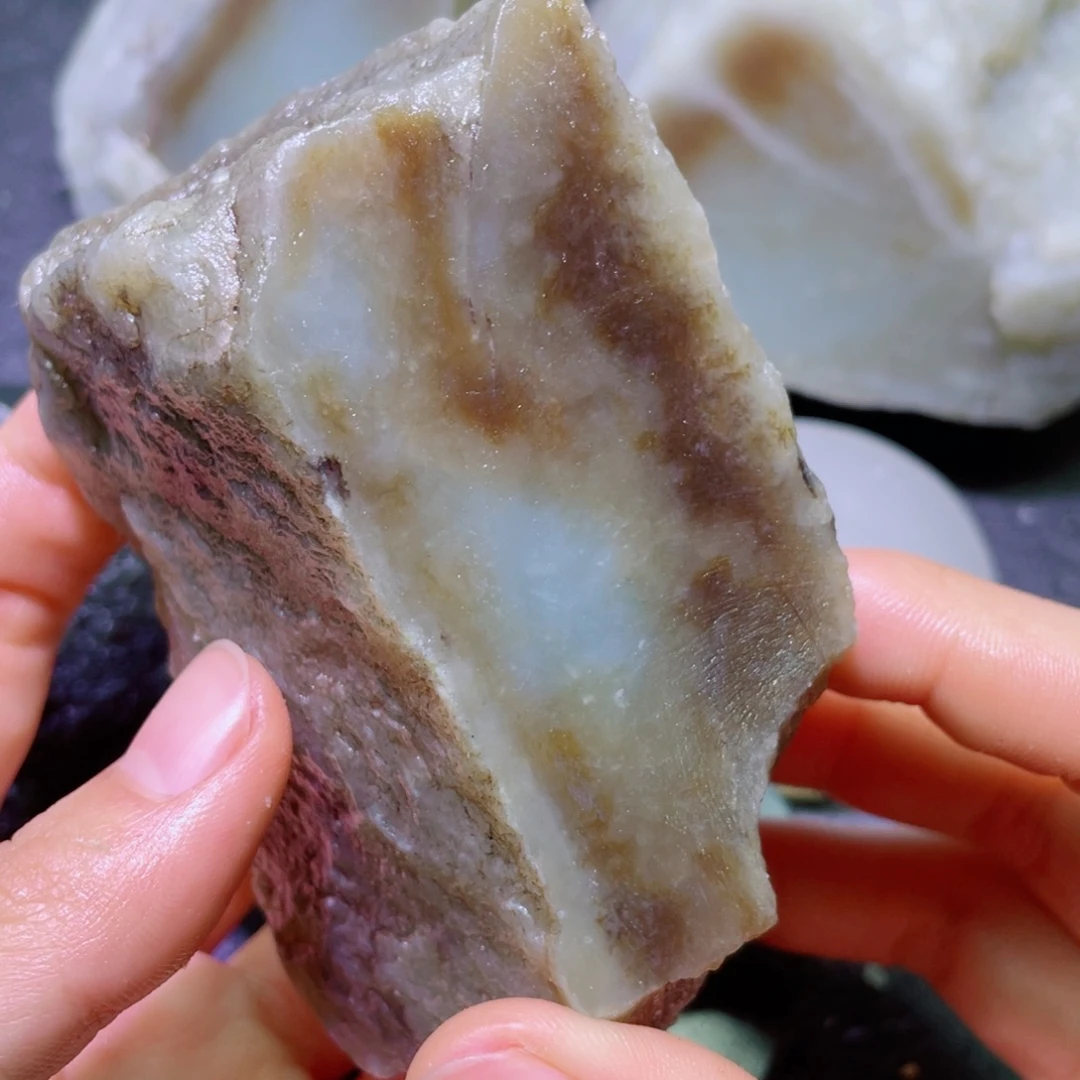 和田玉未镶嵌珠宝半成品