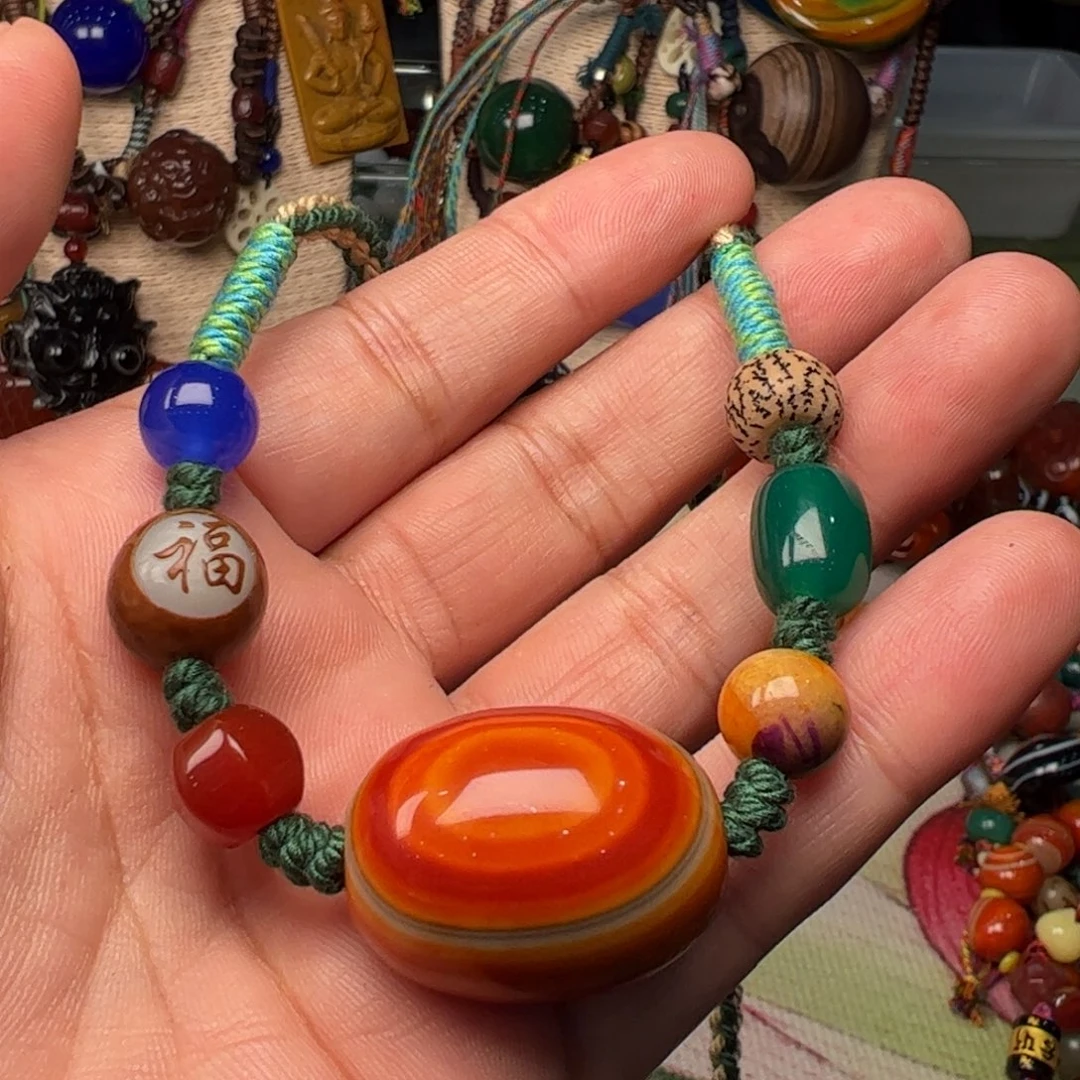 玛瑙/玉髓颈饰未镶嵌