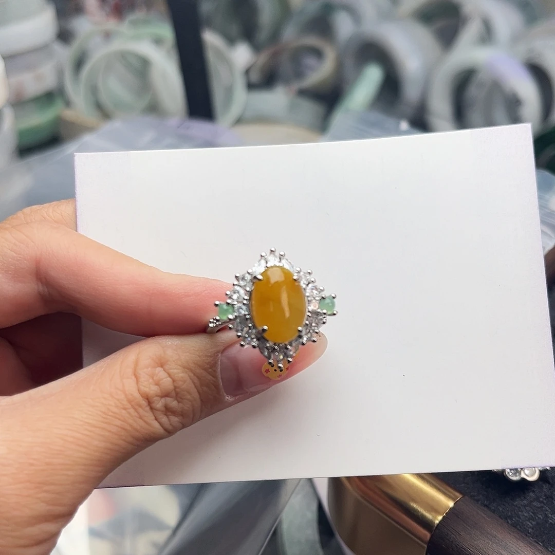 牛***哞翡翠未镶嵌戒指戒指