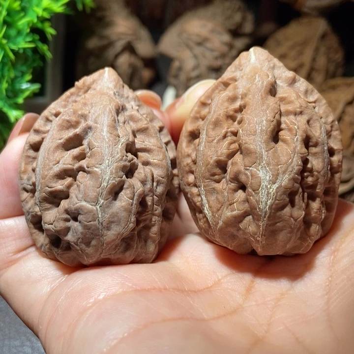 把件文玩核桃东北楸子小雪233