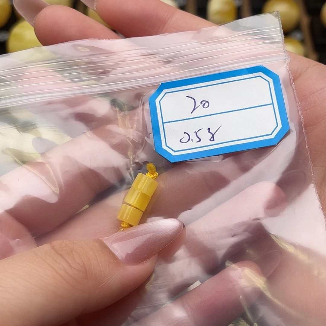 琥珀未镶嵌裸石蜜蜡梦