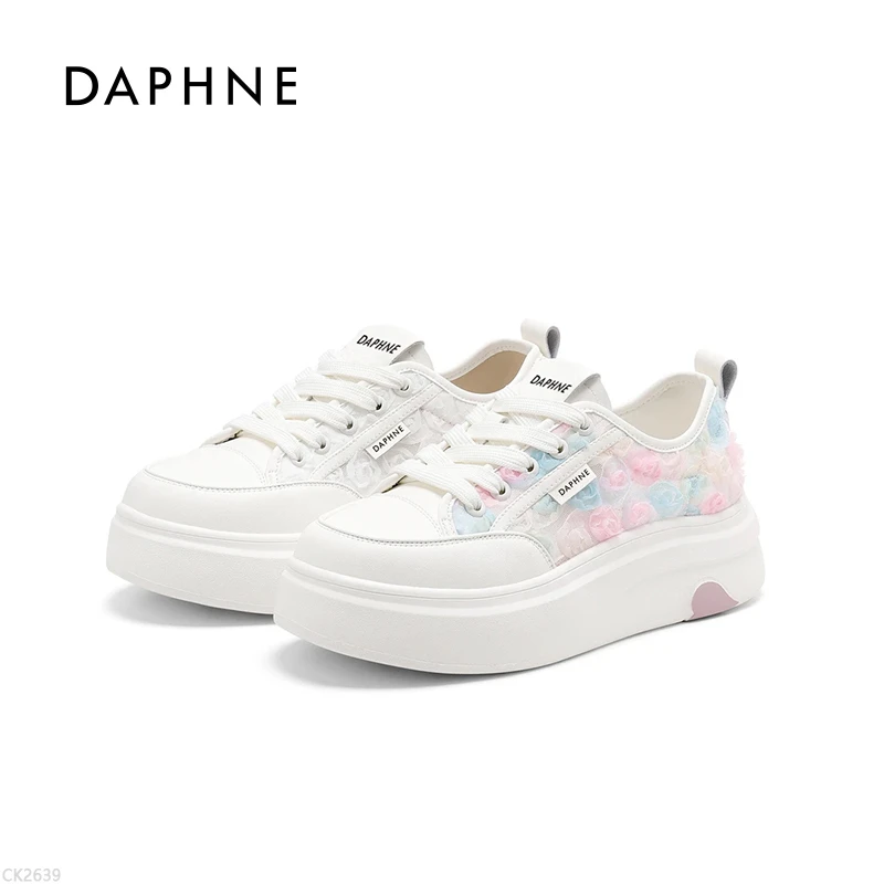 达芙妮时尚小白鞋女2025秋季透气百搭新款潮流圆头系带休闲板鞋