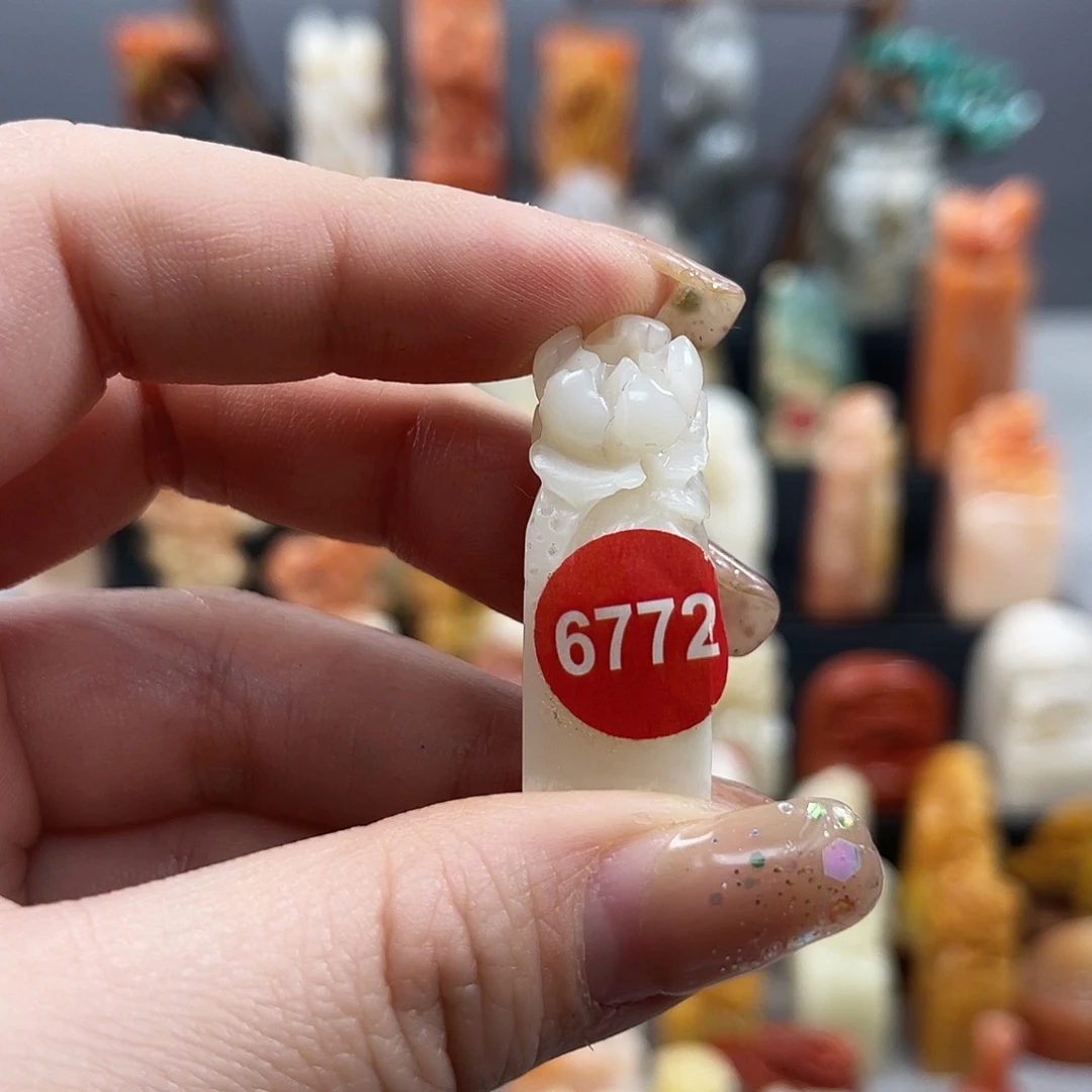 印石昌化石6772。