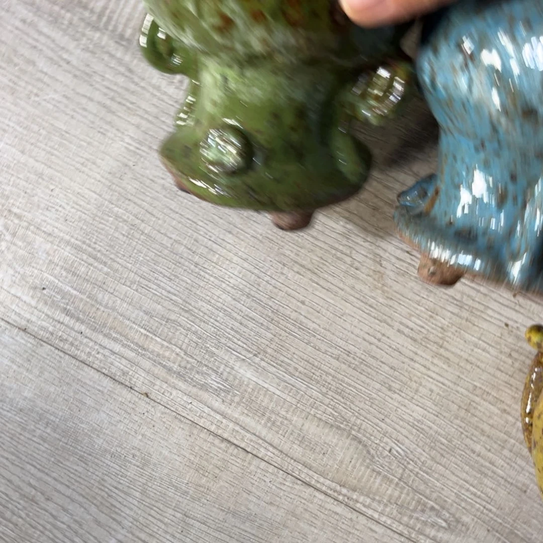 了***衣泥塑古镇炻陶花盆