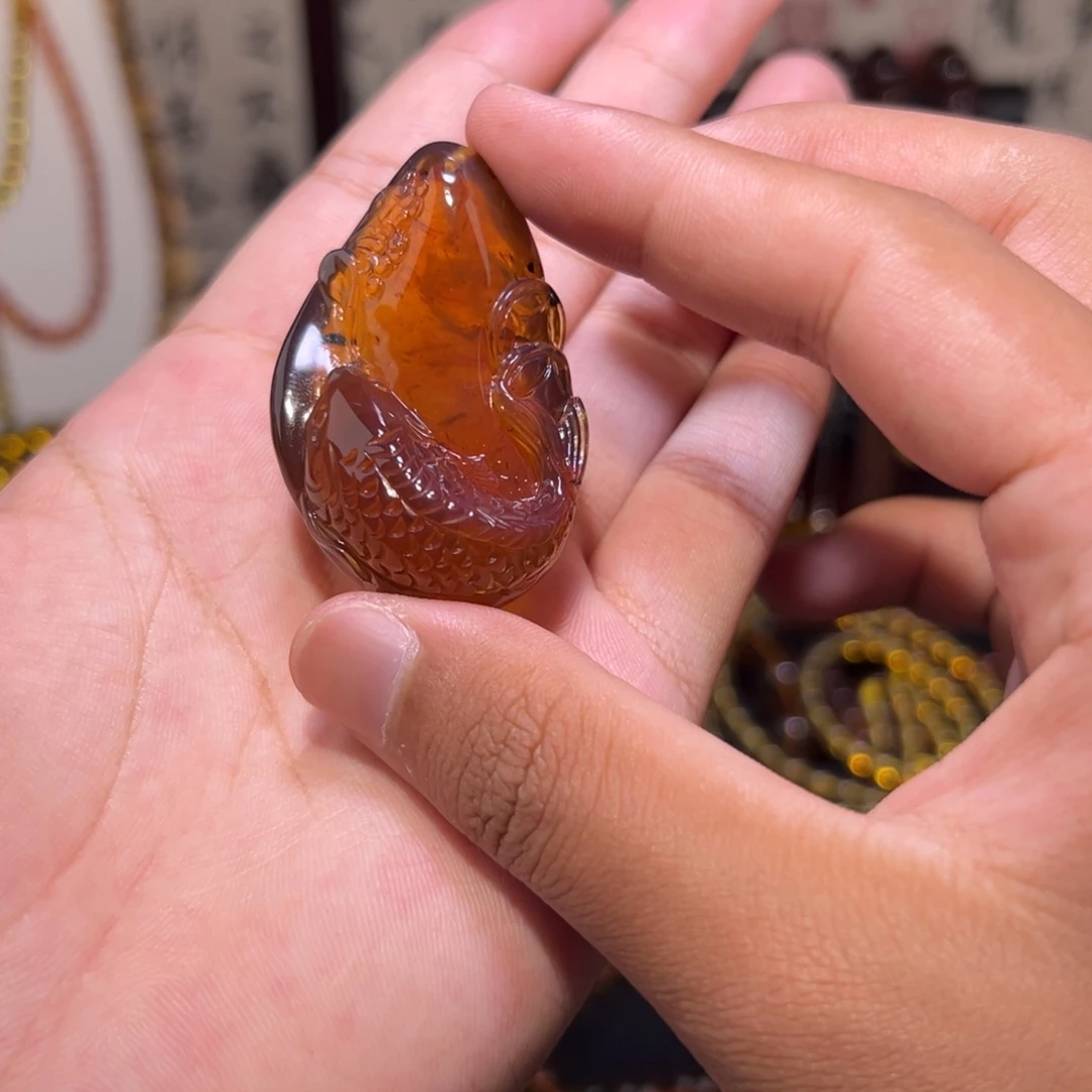 未镶嵌颈饰琥珀簧*鲤鱼吊坠
