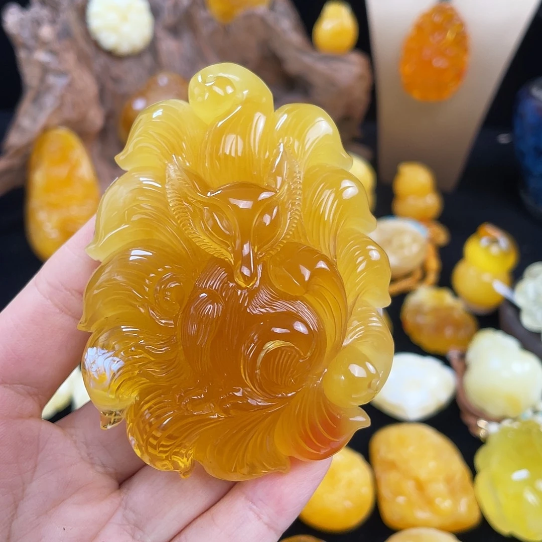 琥珀未镶嵌珠宝奇石
