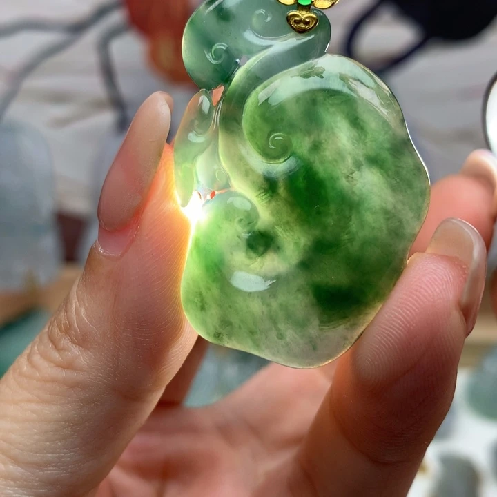 定制翡翠未镶嵌天然翡翠