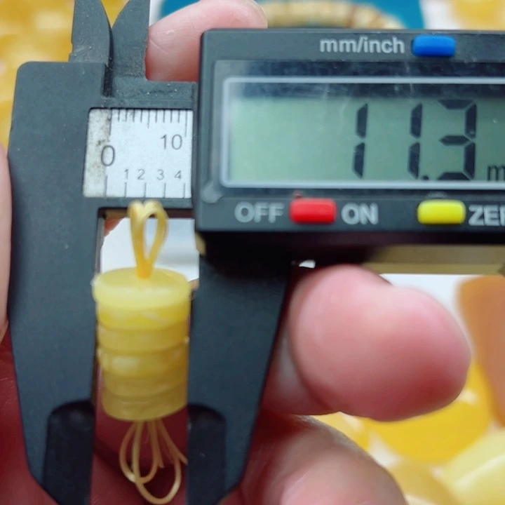 琥珀（矿物珀）未镶嵌裸石