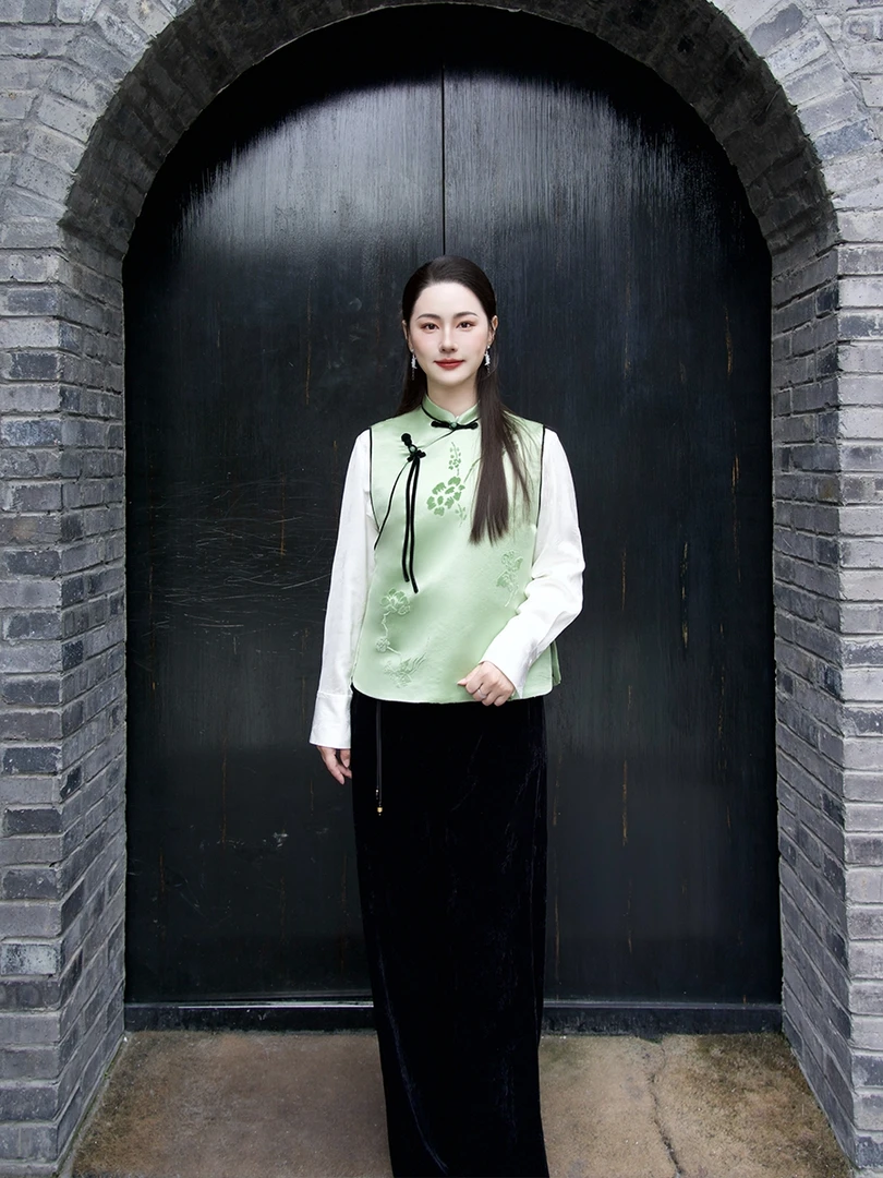 蝶恋花漳缎马甲