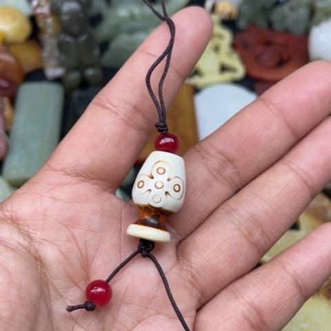 玛瑙/玉髓颈饰未镶嵌92