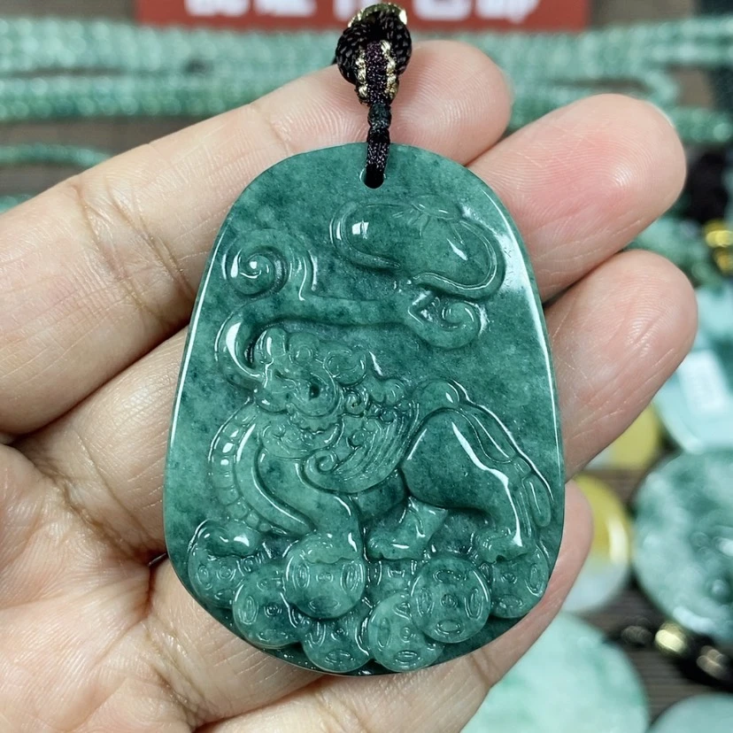【闪购商品】翡翠颈饰未镶嵌玉吊坠翡翠玉飞天貔貅牌