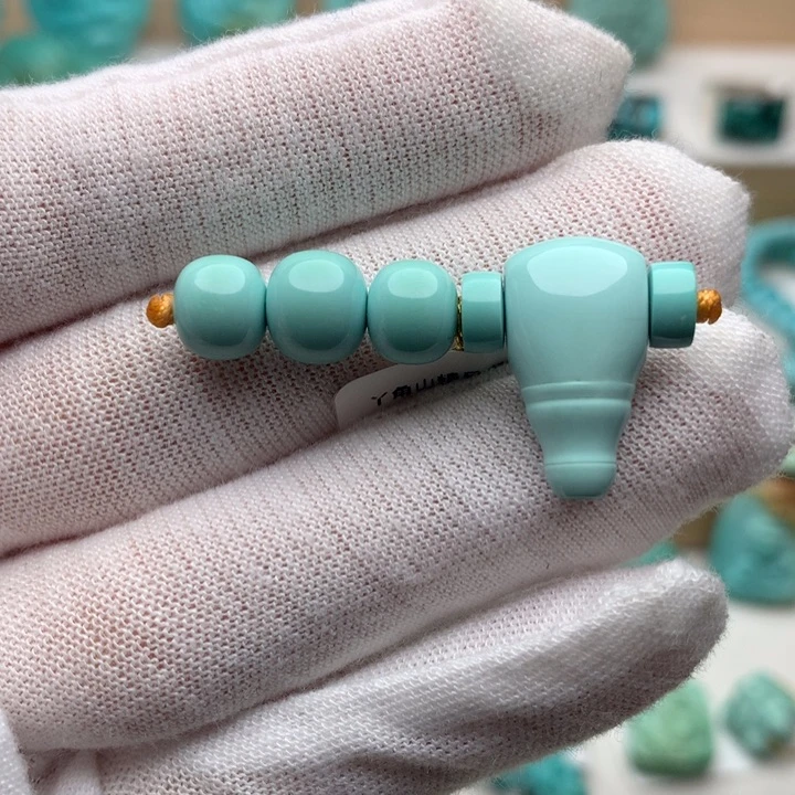 绿松石未镶嵌珠宝奇石丫角山精品老型三通套装4.35g