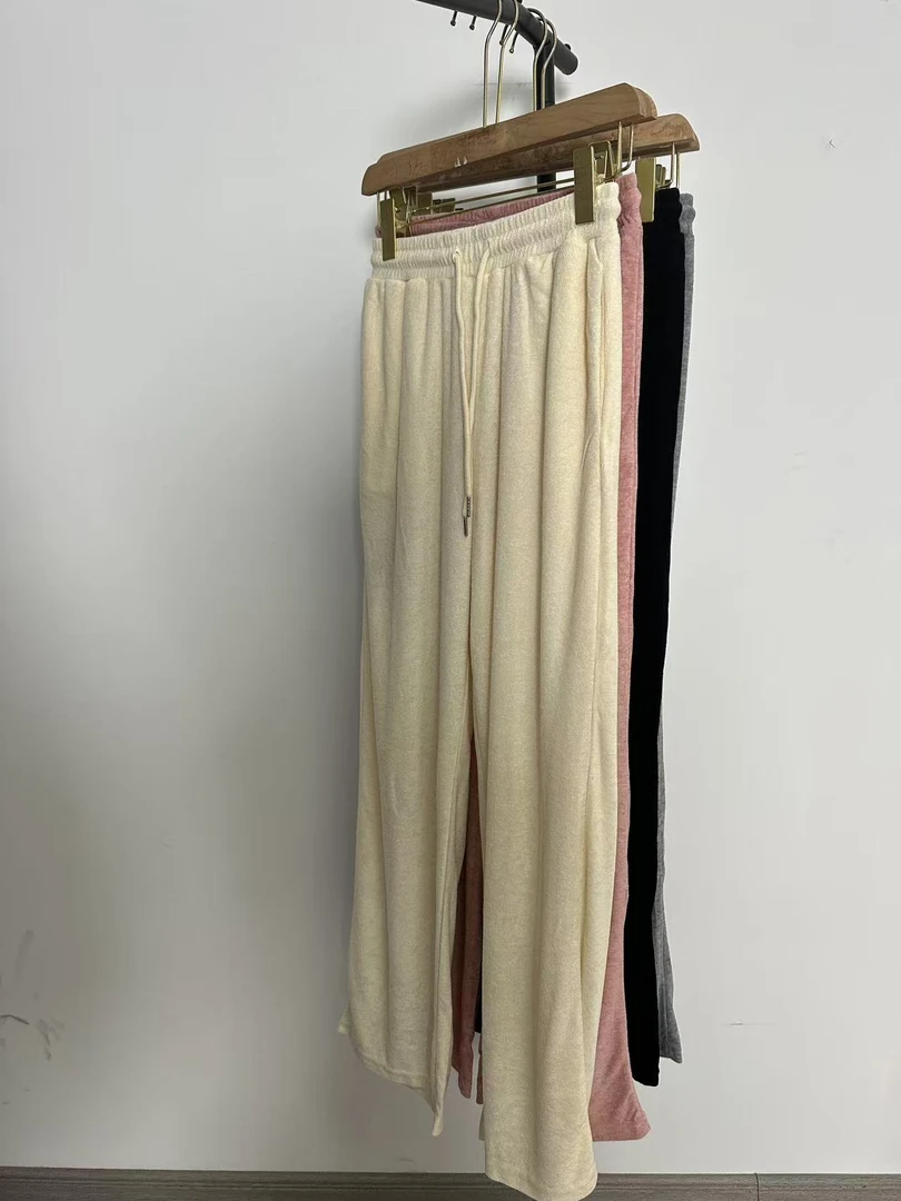 349 YIKE 春秋季 休闲 软糯 百搭 裤子