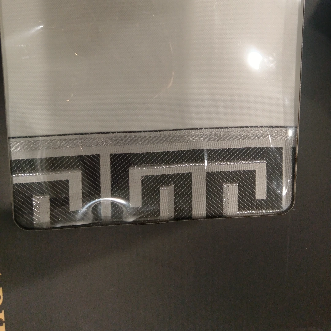 47号商品链接，versace银色1.5m*2.2m（枕头桌布床盖被子窗帘桌旗）