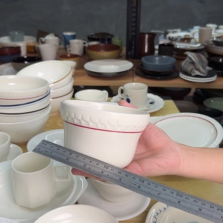 陶瓷微瑕暖白花边红线5.5寸葫芦碗