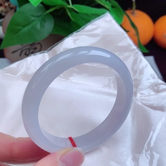 翡翠手镯未镶嵌  正圈54 仙女粉